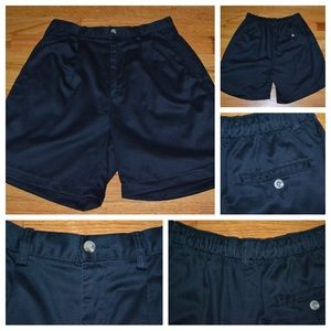 Women’s vintage Eddie Bauer black shorts, size 8P 8 Petite